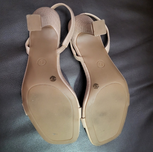 Worthington Nude Beige Heel Sandals - Picture 5 of 5